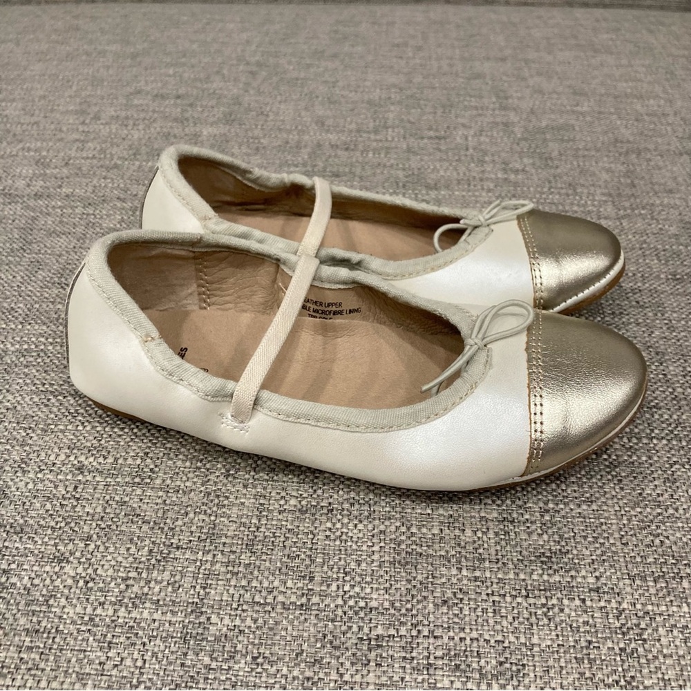 Old Soles size 29 (like US size 11 or 12) cream and gold ballet flats VGUC